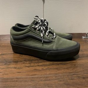 Vans Old Skool Lug platforms